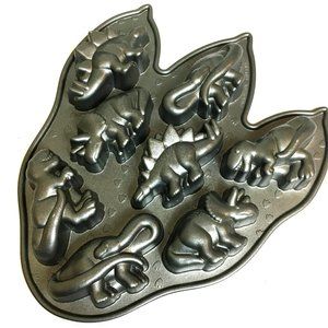 NORDIC WARE Eight Dinosaurs Muffin Cupcake Pan EUC